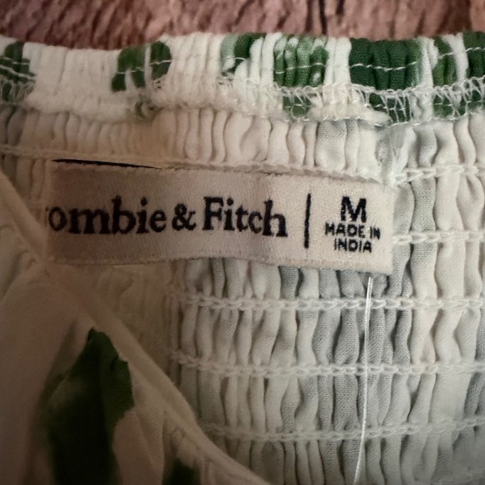 Abercrombie & Fitch Dress Floral Smocked Tiered Cottagecore Summer Medium NWT - Picture 7 of 8